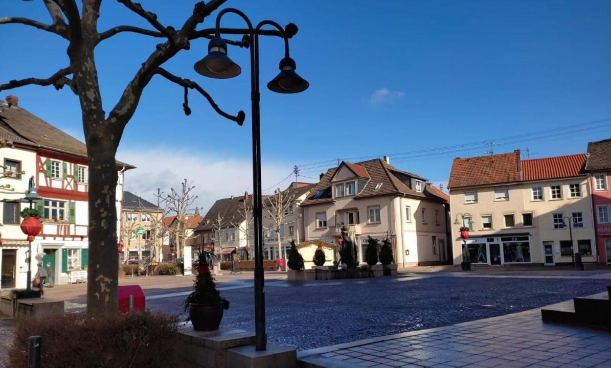 Gaestehaus "Am Marktplatz" Бад-Зобернхайм Экстерьер фото